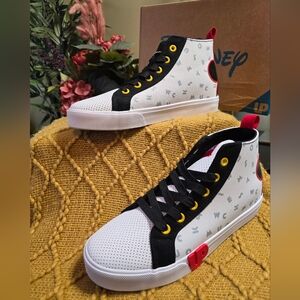 Ground-up Mickey High-Top Sneakers, Youth (Boys) size 5, Various